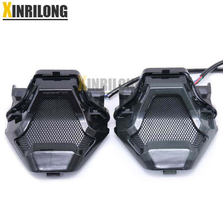 适用于摩托车YAMAHA R3/R25/MT25/ LC150改装刹车尾灯流水转向灯