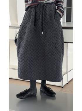 秒发96616诗歌兰2025冬季款时髦百搭黑色高腰显瘦直筒休闲裙女