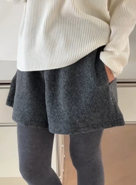 秒发诗歌兰8652知性法式舒适松紧腰纽扣羊毛短裤女2025新款冬季