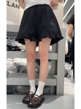 特价诗歌兰2829时髦气质黑色松紧腰木耳边休闲短裤25夏季新款女装