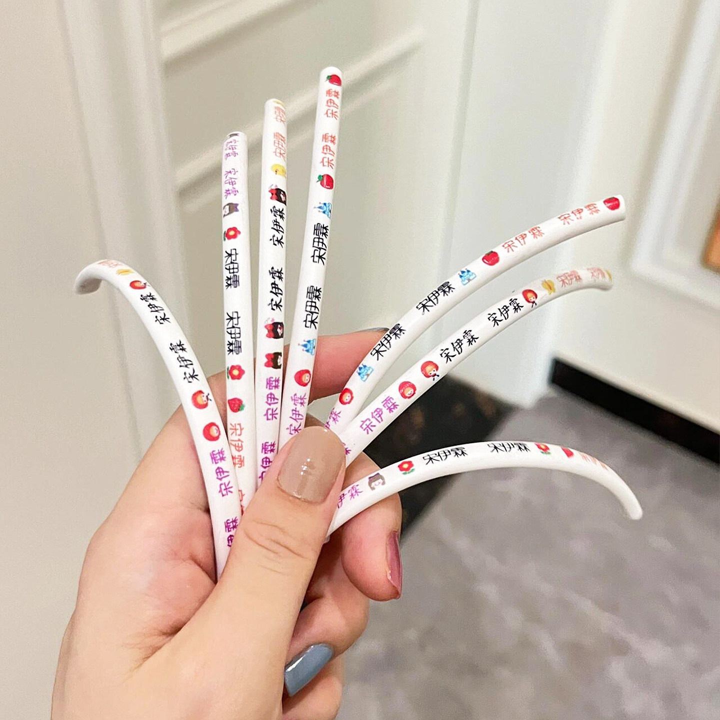 幼儿园姓名圈儿童入园挂件宝宝开学书包鞋子姓名牌新生入学名字贴,玩具/童车/益智/积木/模型,名字贴,淘宝优惠券,粉丝福利购,淘宝优惠卷