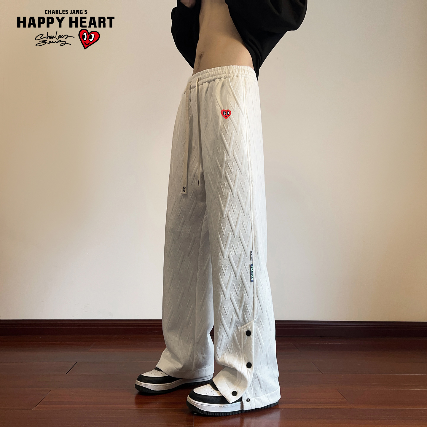 查尔斯桃心2025冬季新款休闲裤