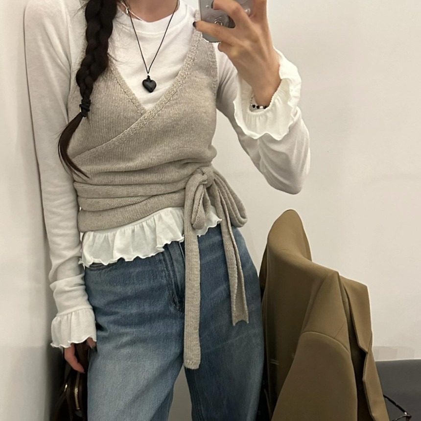 韩系春季设计感小众外穿chic春日裹身式V领交叉绑带背心吊带上衣