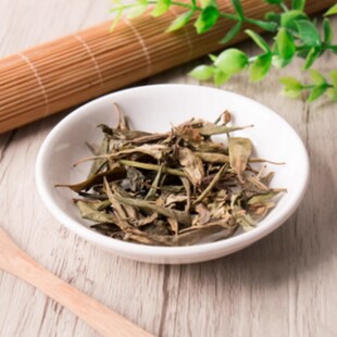 中药材 照山白 别名:白镜子 铁石茶 万经棵 达里免费打粉照山白粉