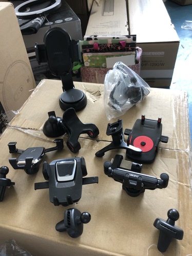 车载手机支架款式随机发