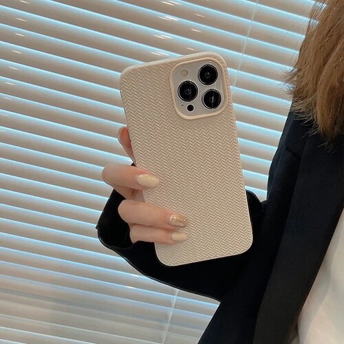 人字纹适用iPhone15pro手机壳苹果14PROMAX肤感12/13pro编织磨砂11防摔简约保护壳XR/XS立体硅胶软壳plus男女