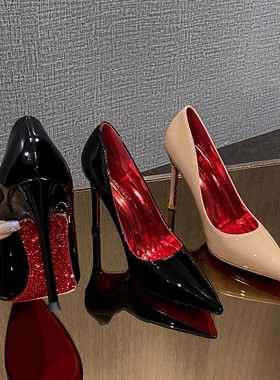 2025新款红底尖头高跟鞋女绝美细跟气质黑色高跟漆皮法式单鞋女