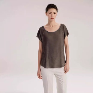 t恤辣妹 军绿色短袖 2024夏新款 破洞露背圆领设计圆摆中长款