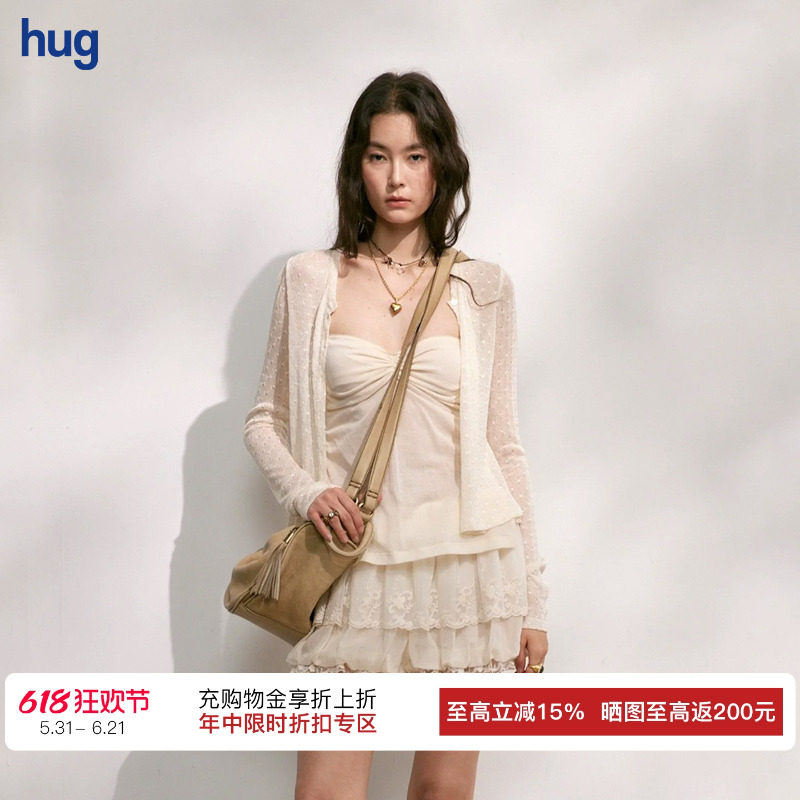 BINGXIOUGN光泽感开衫+蕾丝短裤