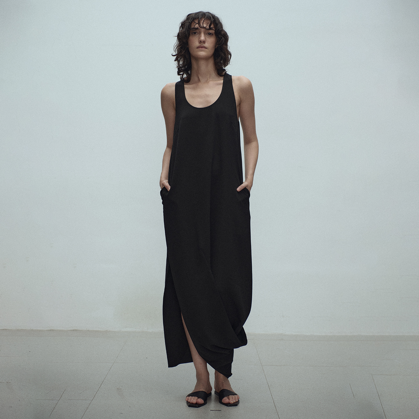 VIKTORIACHAN立体造型感连衣裙