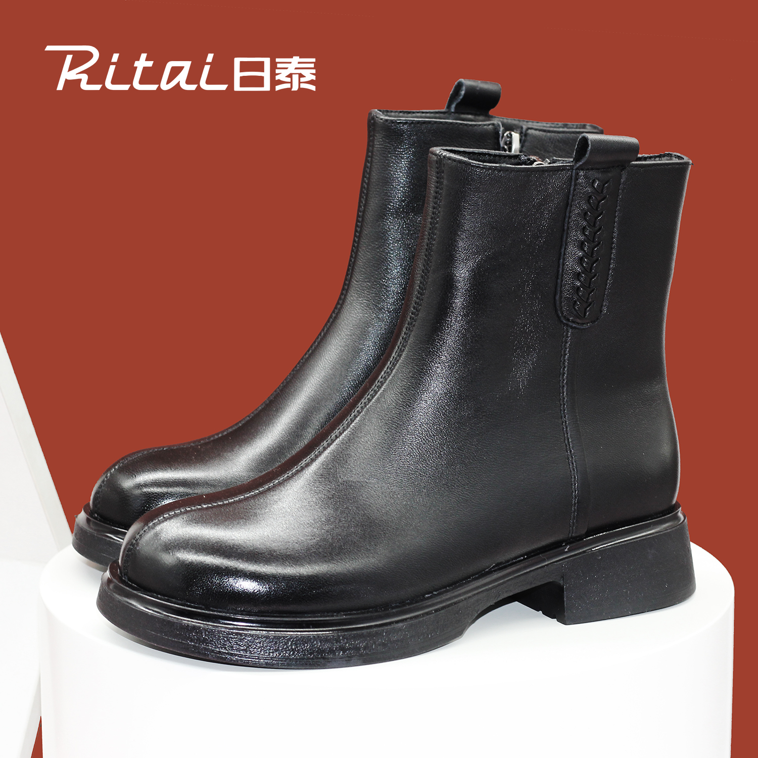 日泰厚底小短靴女士英伦风马丁靴