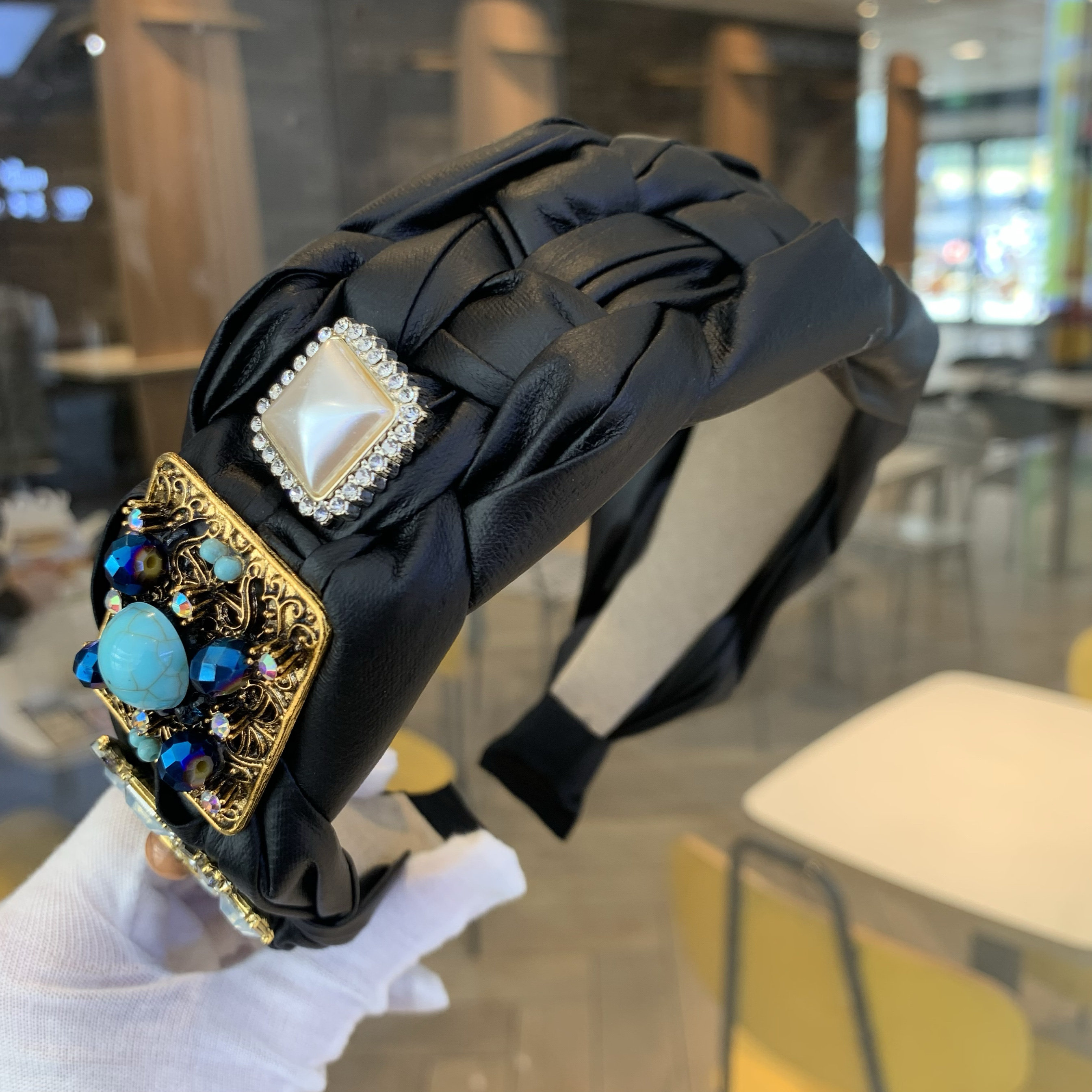 高级感高端发卡发箍女款重工镶钻皮质编织宽边压发发捆遮白发头箍