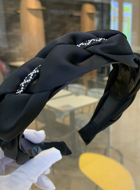 博蔓黑色高端菱形纹水钻缎面发箍高颅顶气质防滑头箍洗脸发饰发卡