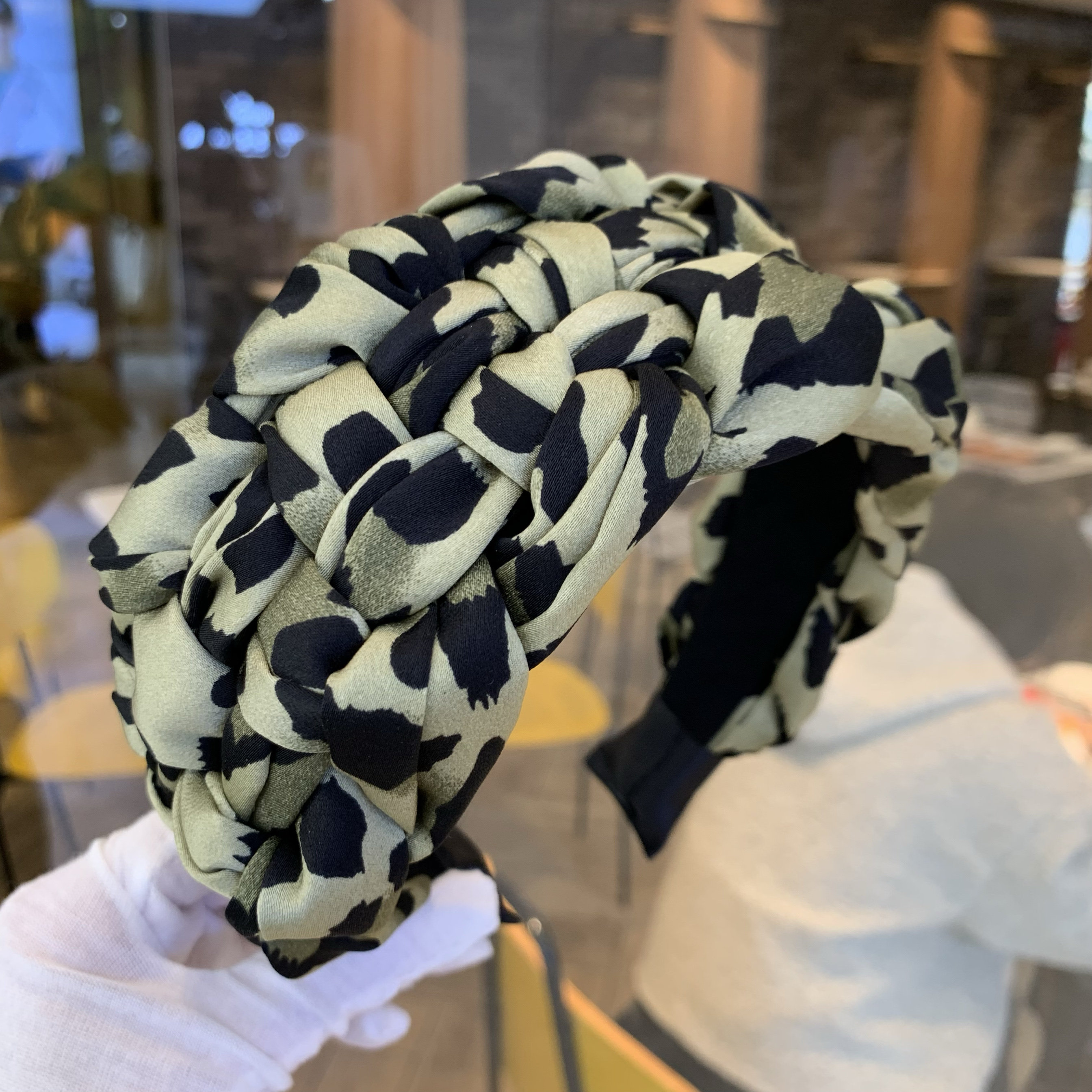 发箍女高级感洋气时尚韩版豹纹布艺手工编织宽边压发头箍发捆头饰