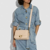 [Китайский подарок на День святого Валентина] Женская сумка COACH/Coach Outlet SOFT TABBY, мягкая сумка на плечо, повседневная сумка подмышками