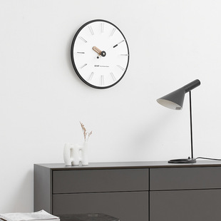 wozoom屋准北欧客厅墙面装 钟表 饰品时钟轻奢家用挂钟2025新款
