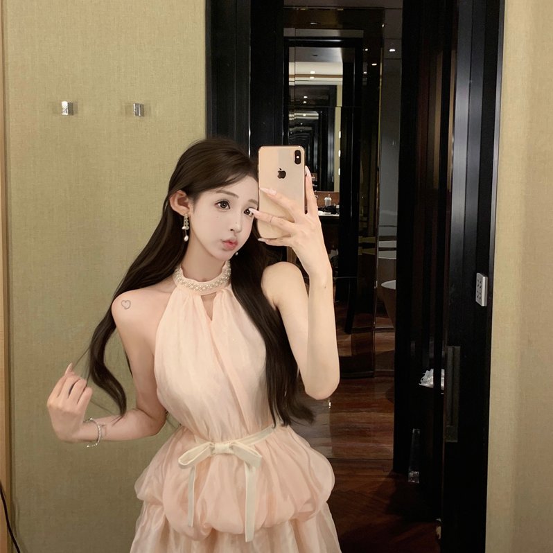 实拍实价法式重工氛围镶钻连衣裙多巴胺掐腰群挂脖收腰无袖短裙