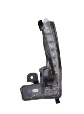 跨境直发适用于丰田卡罗拉2017 USA AE170雾灯高配版汽车配件