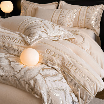 A类母婴级冬季牛奶绒四件套轻奢双面加厚保暖被套床笠款床上用品4