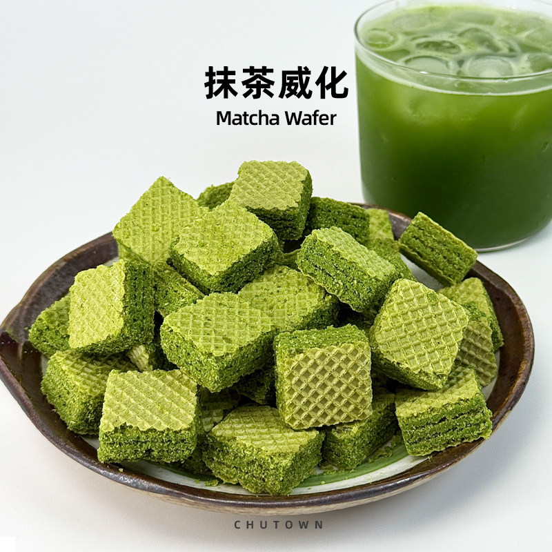 初透抹茶威化饼干茶味浓厚图片