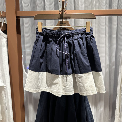 木耳边抽绳撞色半身裙短裙