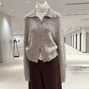 VM NY NB UR2025冬百搭简约气质刺绣翻领拉链针织开衫毛衣外套女