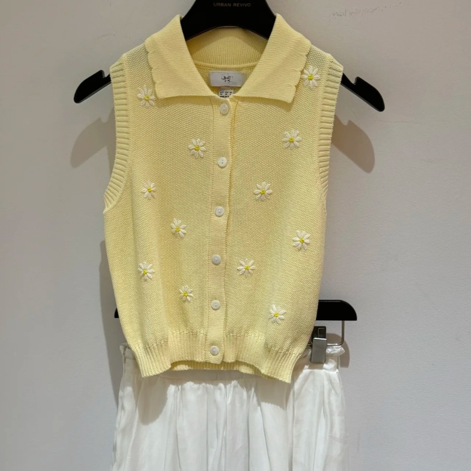 小雏菊印花翻领无袖针织背心马甲