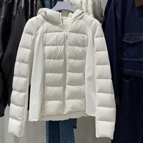 90白鸭绒连帽抽绳拼接羽绒服