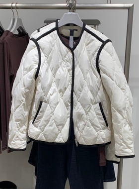 VM NY NB UR2025冬时尚百搭撞色水波纹绗缝圆领羽绒服保暖外套女