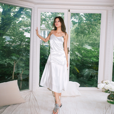 【折】Petre Cor 秀场美学醋酸优雅风花朵暗纹吊带连衣裙