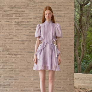 官方旗舰店2024春夏新款 HSU ESTER 褶皱露腰旗袍连衣裙百搭 折