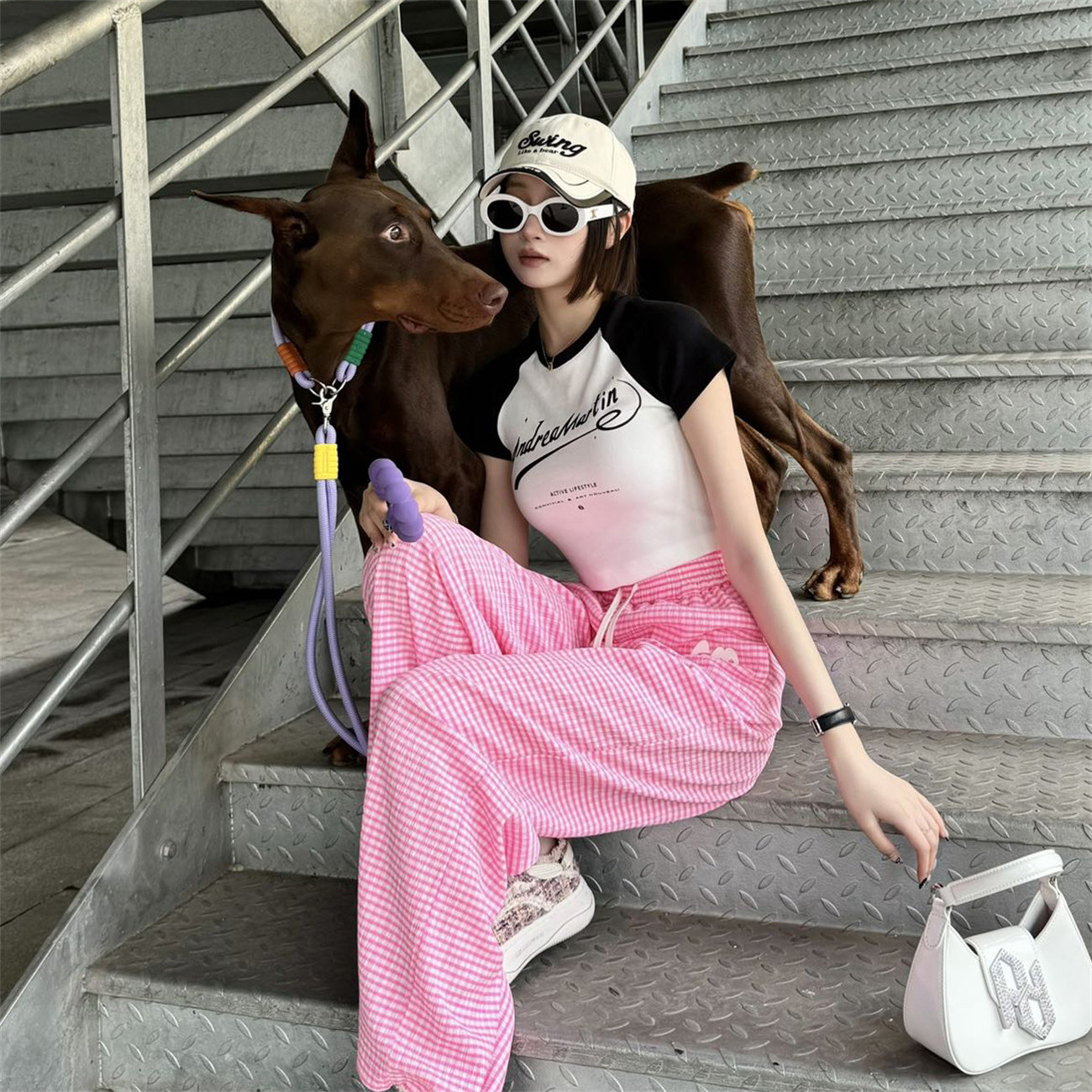 Andrea Martin24夏新款撞色字印花弹力短T恤皱皱格logo裤木兰