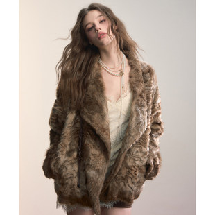 【折】VIAPITTI设计感轻奢中长款宽松压花毛毛外套