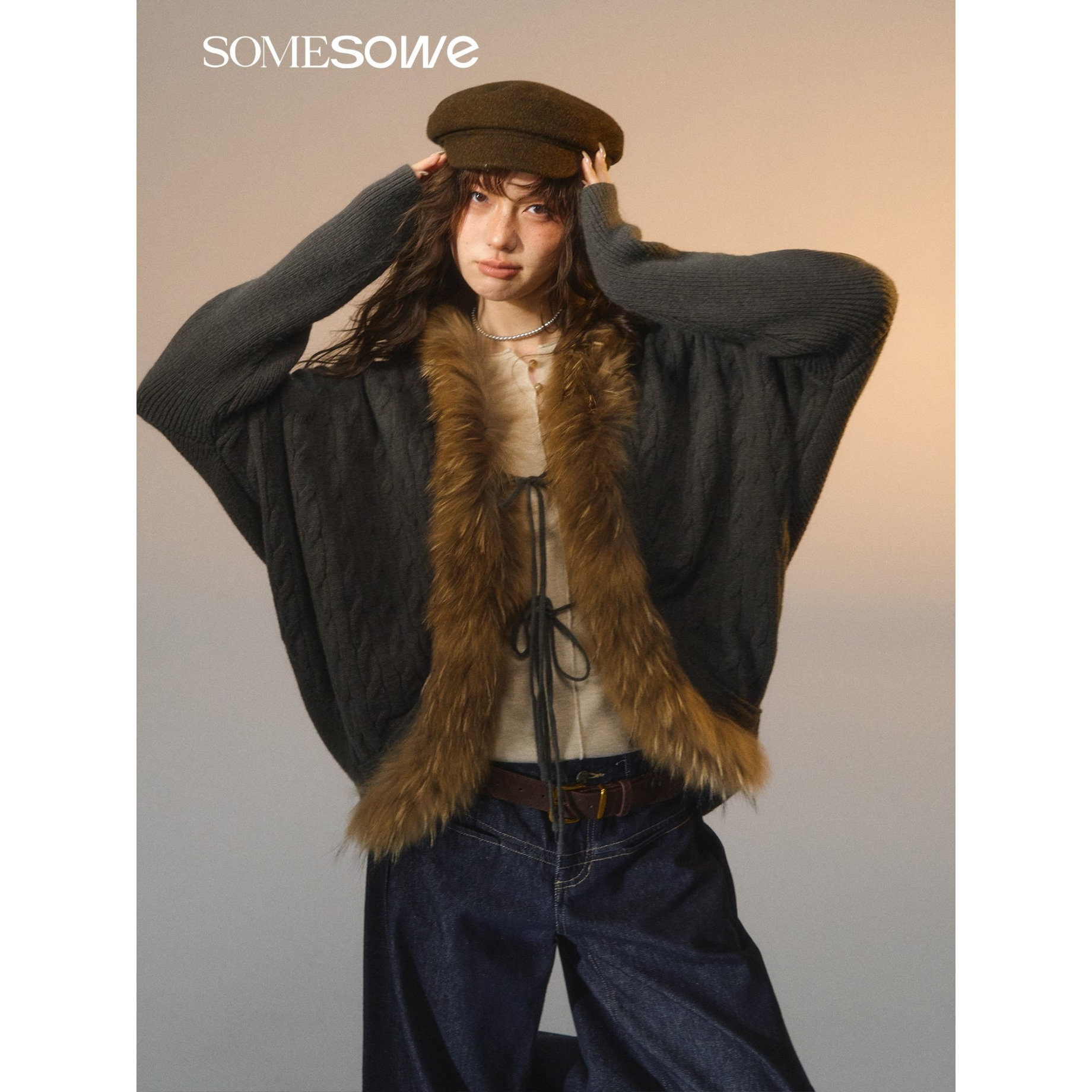SOMESOWE 2025FW秋季新款 系带蝙蝠袖毛领毛衣环保毛