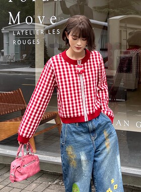 Andrea Martin 2025AW  红色针织格纹开衫(带围巾）