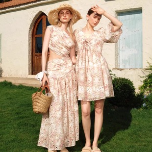 斜肩粉色镂空绣花连衣裙 25SS早春新款 Diana Vevina