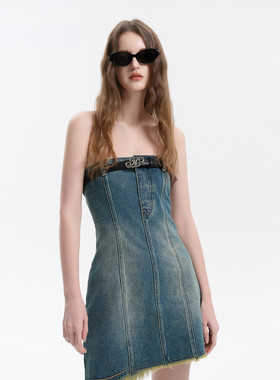 Three Quarters 25SS蓝色抹胸收腰合体牛仔连衣裙春季新品修身裙