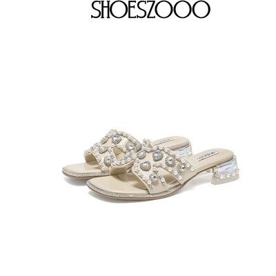 SHOESZOOO法式水钻珍珠一字拖女2026夏季新款外穿仙女风粗跟凉拖