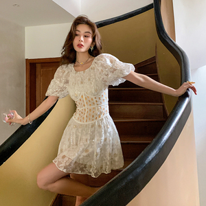 现货木兰For Love and Lemons雏菊蕾丝泡泡袖迷你裙连衣裙