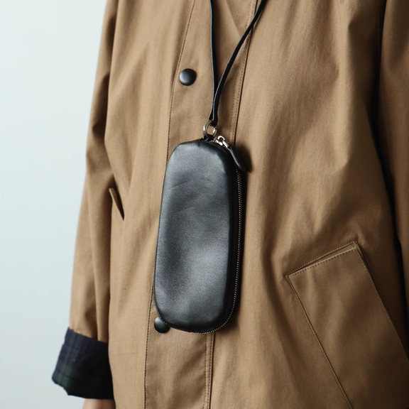 sainkho山叩真皮眼镜包挂脖太阳镜收纳包旅游可背带眼镜包包