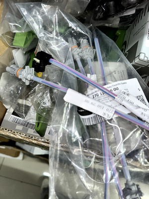 适用奔驰发动机机油泵适配器线束