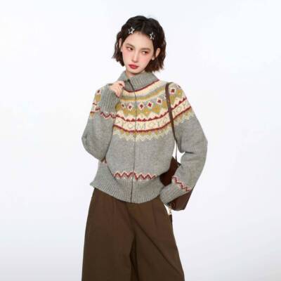 灰色费尔高领拉炼毛衣开外衫女岛早秋秋季慵懒覆古立21789478领针