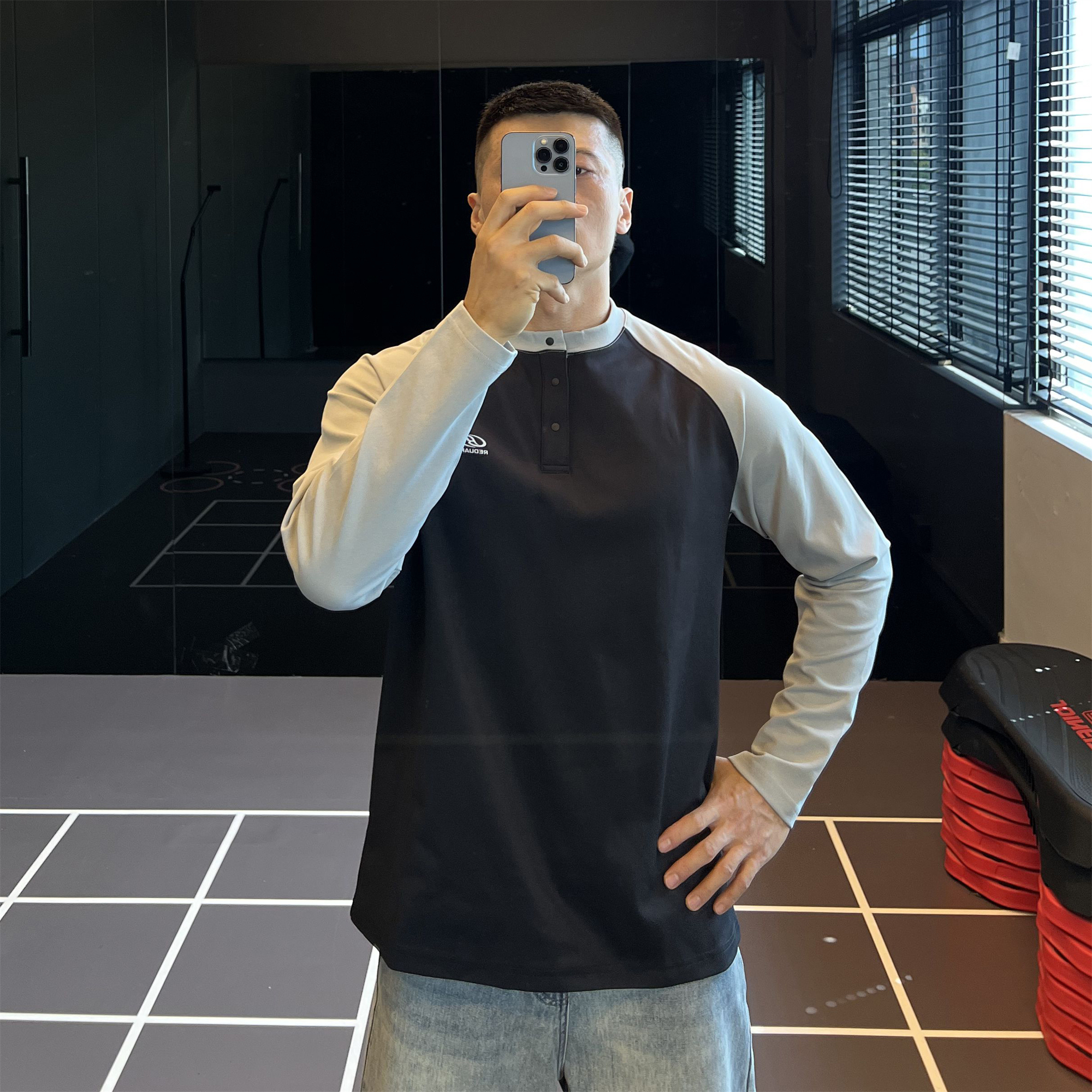 亨利领插肩袖撞色运动长袖男速干