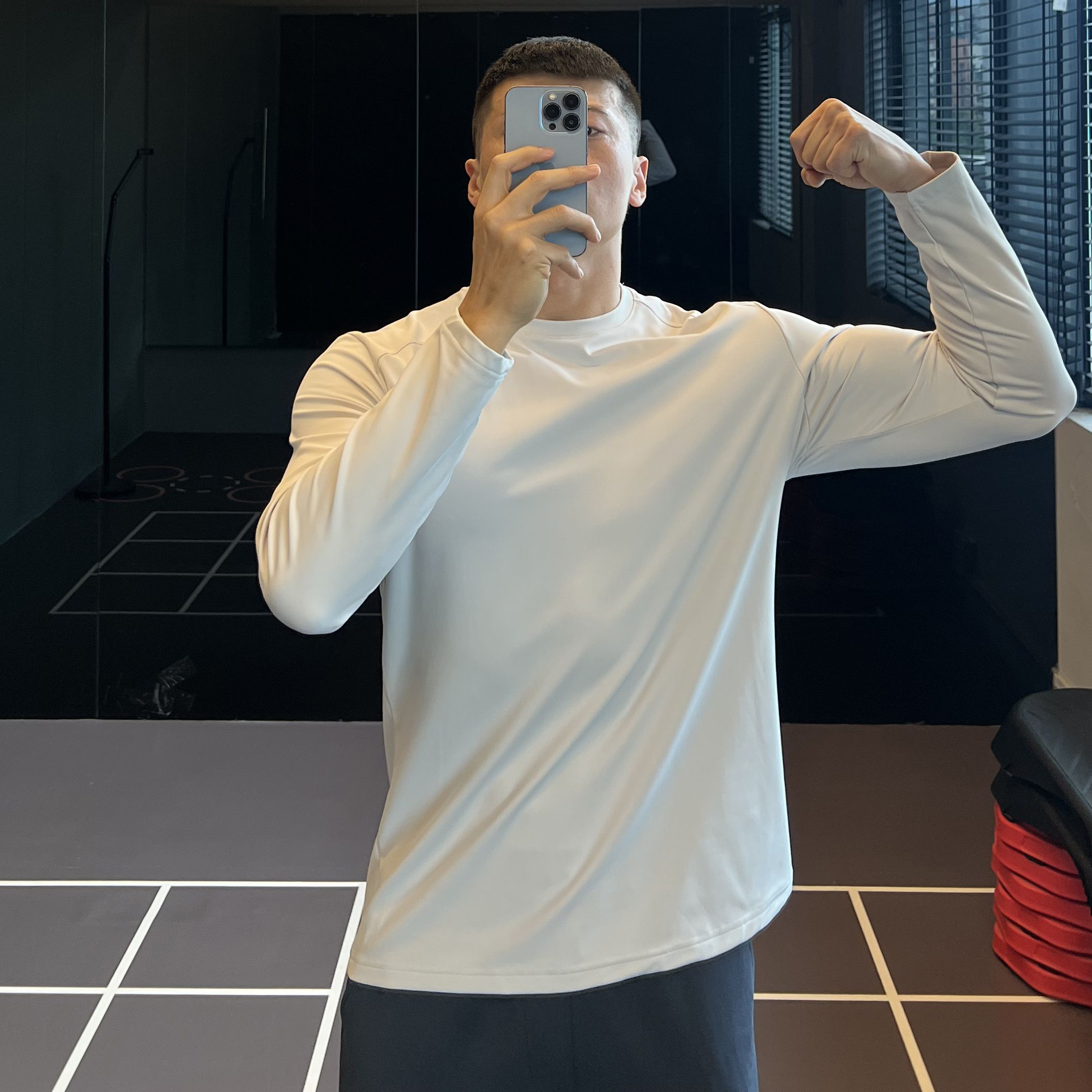 无痕免烫抗皱长袖男T恤丝光弹力