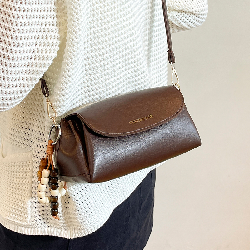 高级感小众百搭斜挎包女