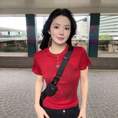 【华夫格幸福小熊】能拍2件不拍1件！盛夏闪片印花短袖T恤