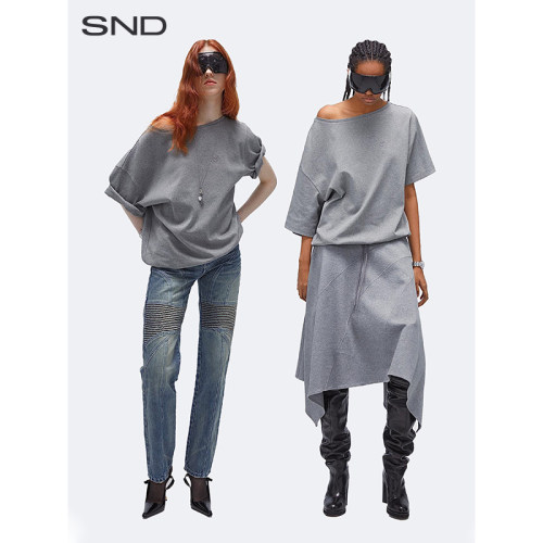SNDSS24斜肩廓形T恤