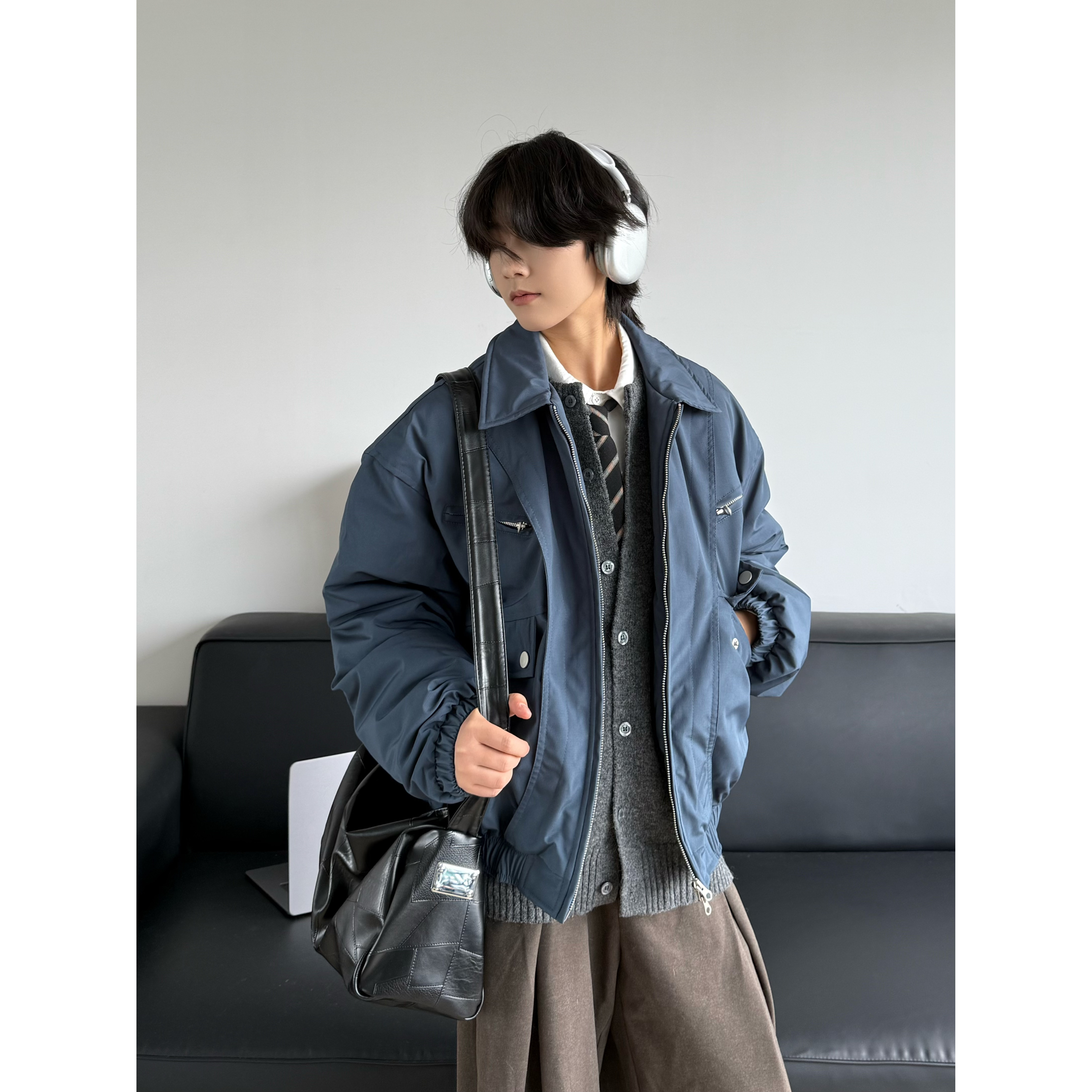 美式复古结构感立体剪裁翻领棉服