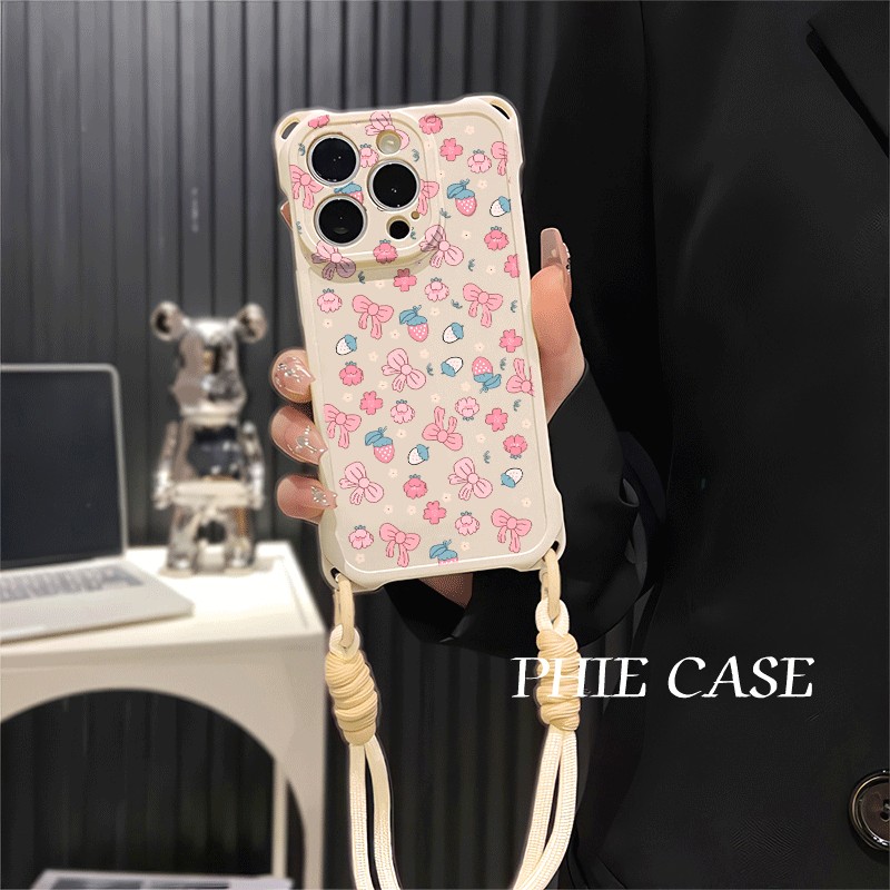苹果12适用防摔红米TURBO4草莓蝴蝶结iPhone15plus手机壳软14四角开孔13透明16ProMax斜挎手腕挂绳x200小清新
