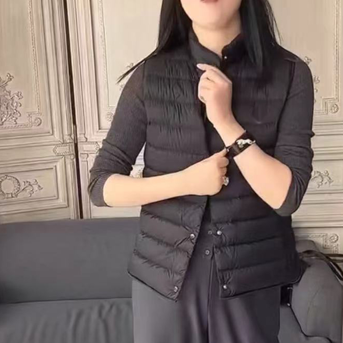 深圳南油＃秋季新款香港巴黎五区AK显瘦高级感立领减龄羽绒服马甲